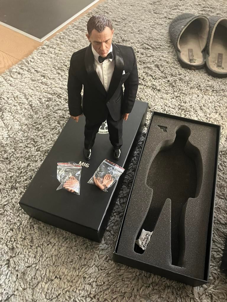 1/6 figuur James Bond / Daniel Craig van DID Corporation, Collections, Enlèvement ou Envoi
