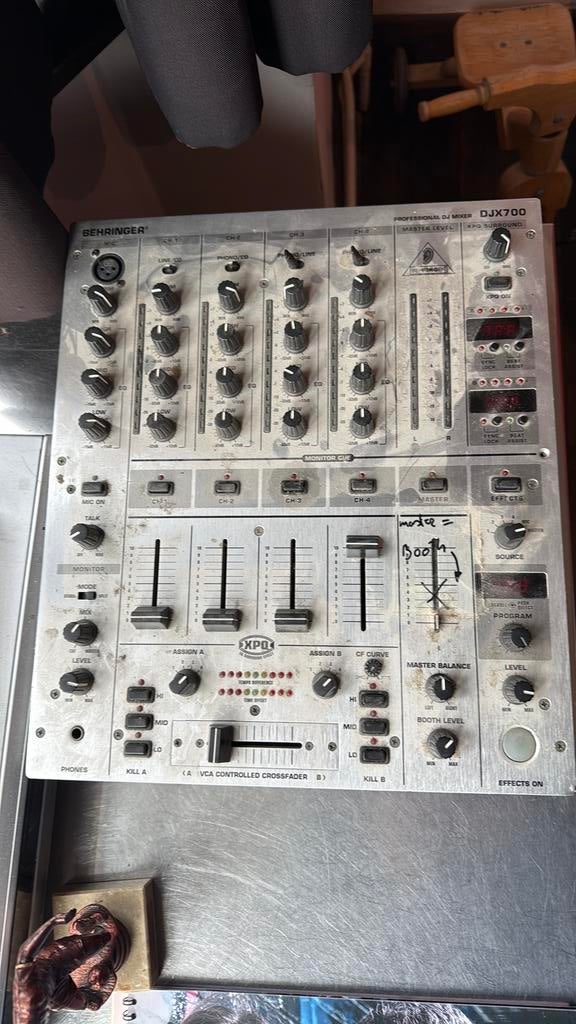 Behringer DJX700, Ophalen, Gebruikt, Minder dan 5 kanalen, Microfooningang