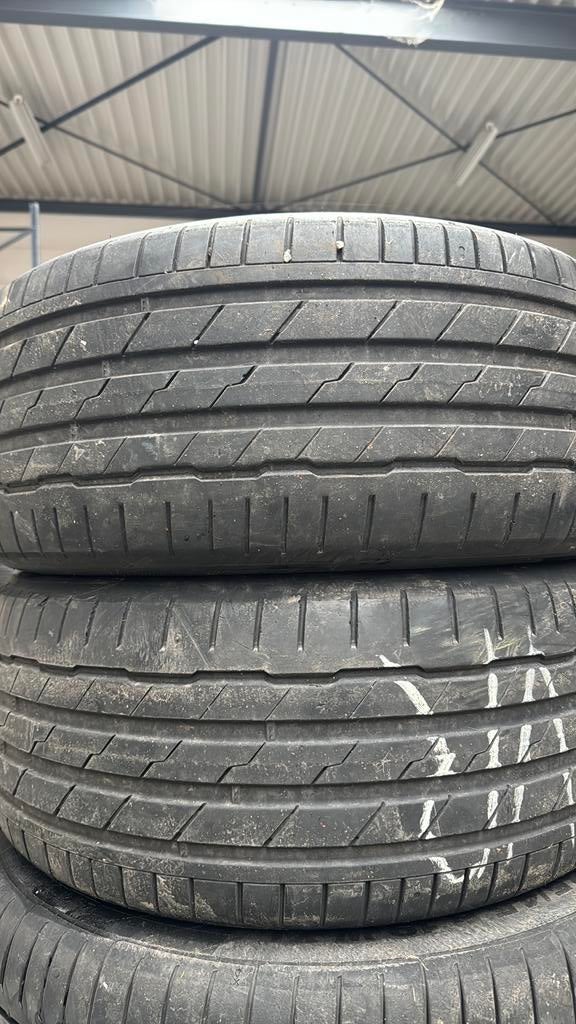 2454518 245/45R18, Enlèvement, Audi