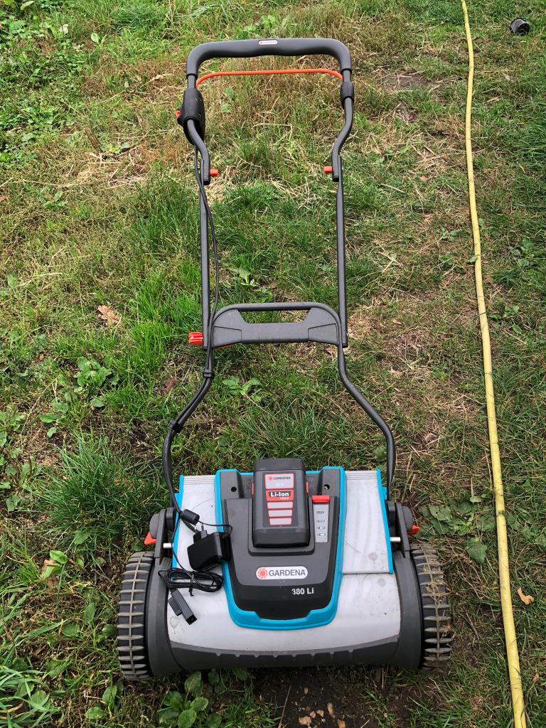Gardena Grasmachine, Ophalen, Accu-grasmaaier, Zo goed als nieuw, 30 t/m 39 cm