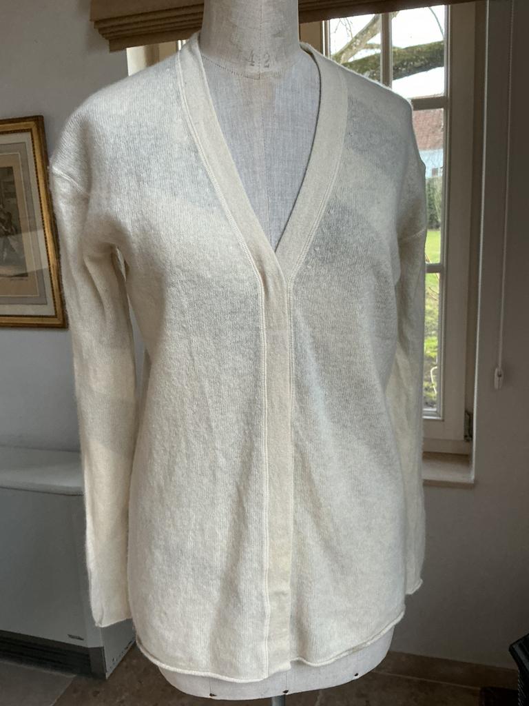 Cardigan van Burberry,30% cashmere , maat M, Ophalen of Verzenden, Gedragen, Maat 38/40 (M)