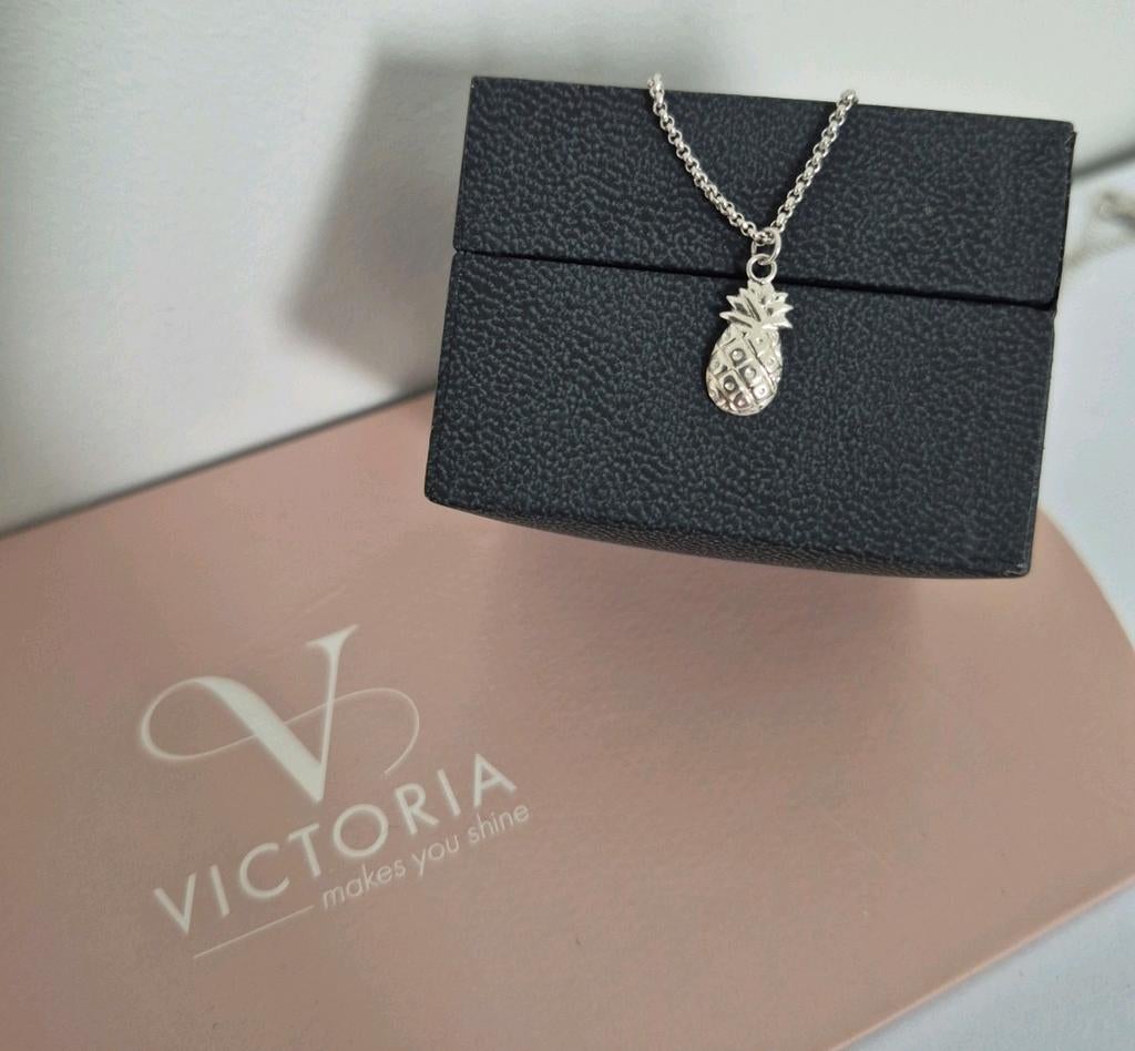 Ketting Victoria, Handtassen en Accessoires, Kettingen, Ophalen of Verzenden, Nieuw