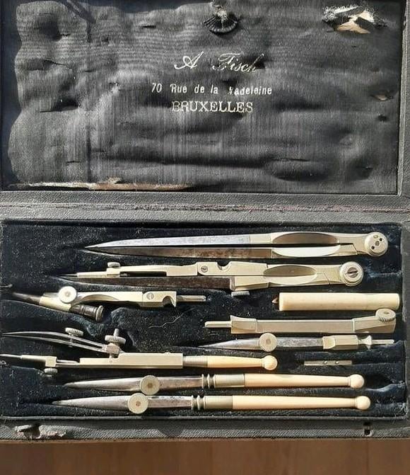 Vieille boîte à compas FISCH- BRUXELLES, Enlèvement ou Envoi
