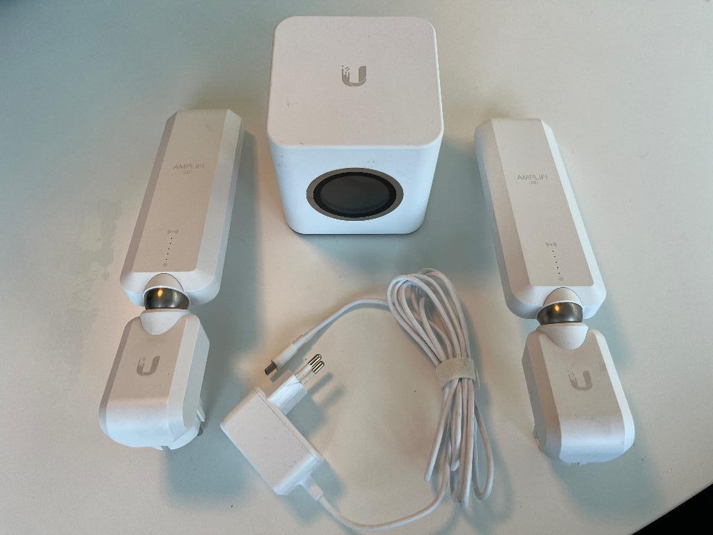 Ubiquiti Amplifi HD Wifi Mesh, Enlèvement ou Envoi, Utilisé, Ubiquiti