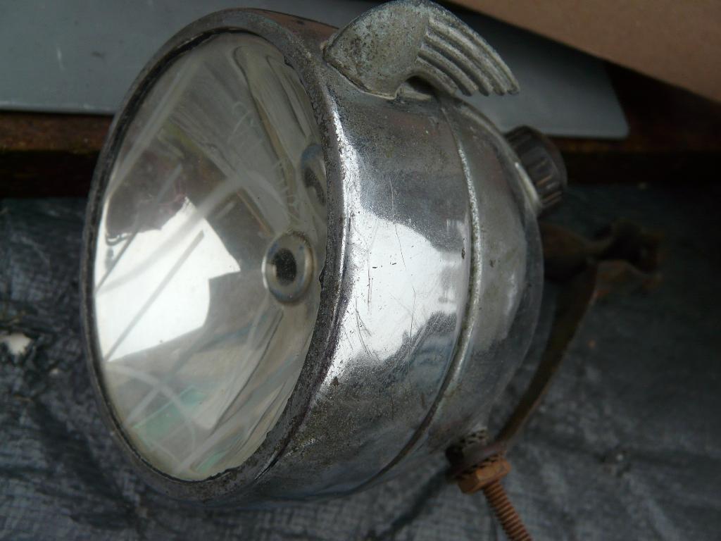 oldtimer onderdeel voor moto, auto en fiets: o.a. Minerva, Ophalen, Minerva