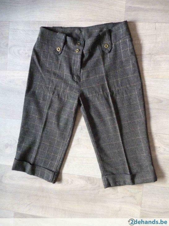 dames short 36/S, Kleding | Dames, Broeken en Pantalons, Ophalen of Verzenden, Gedragen, Maat 36 (S), Overige kleuren