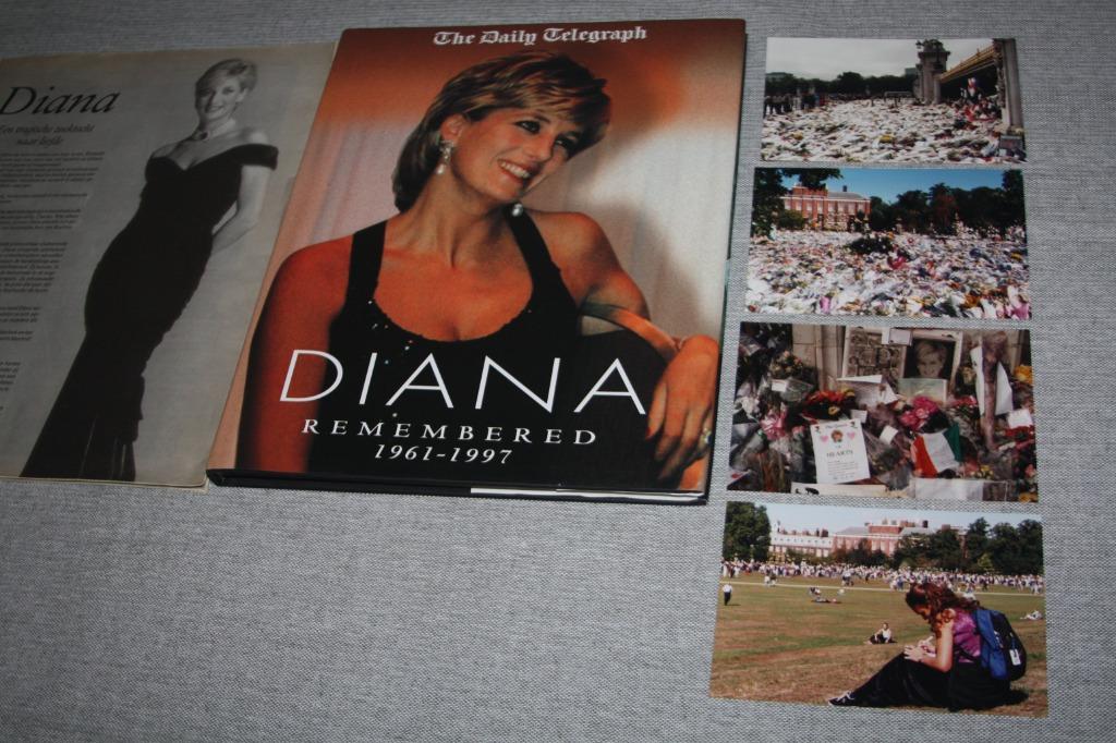 Diana remembered , boek + 4 echte foto's , bijlage 1997, Verzamelen, Koningshuis en Royalty, Ophalen of Verzenden, Gebruikt, Tijdschrift of Boek