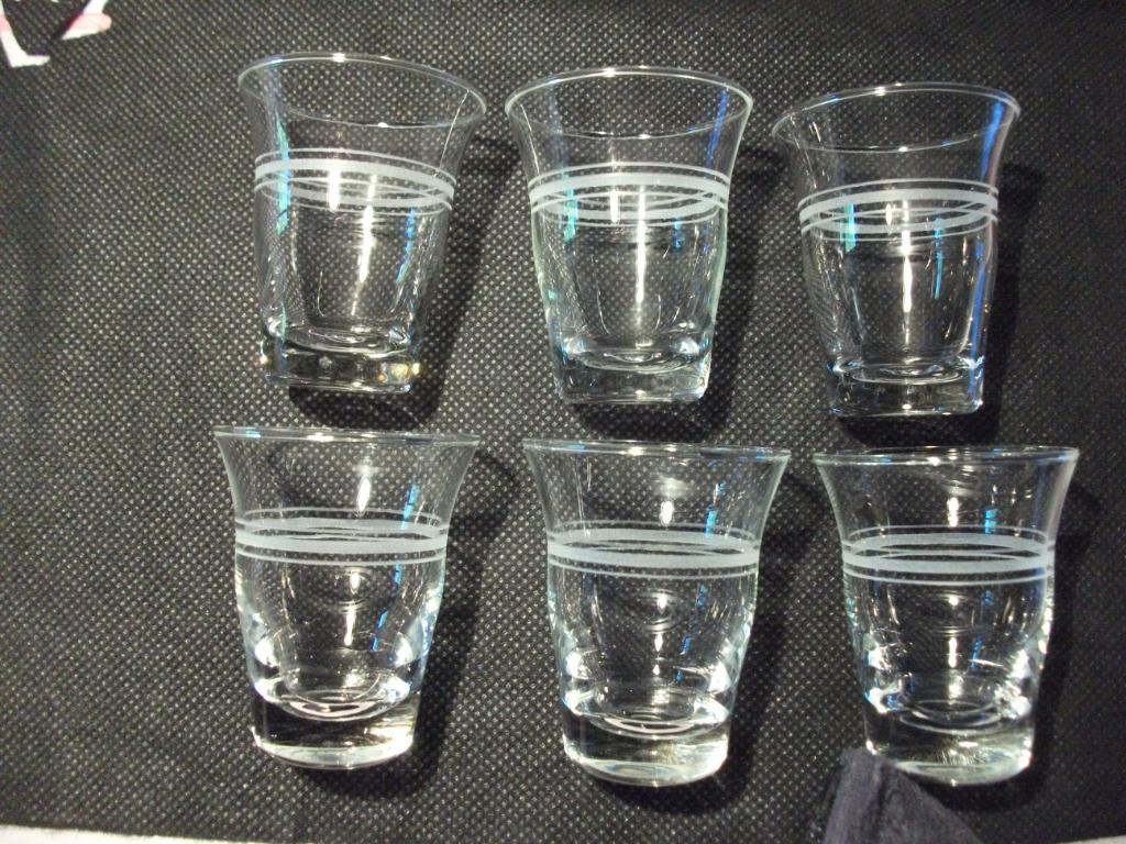 5 verres à liqueur vintage - anneaux blancs, Antiquités & Art, Enlèvement ou Envoi