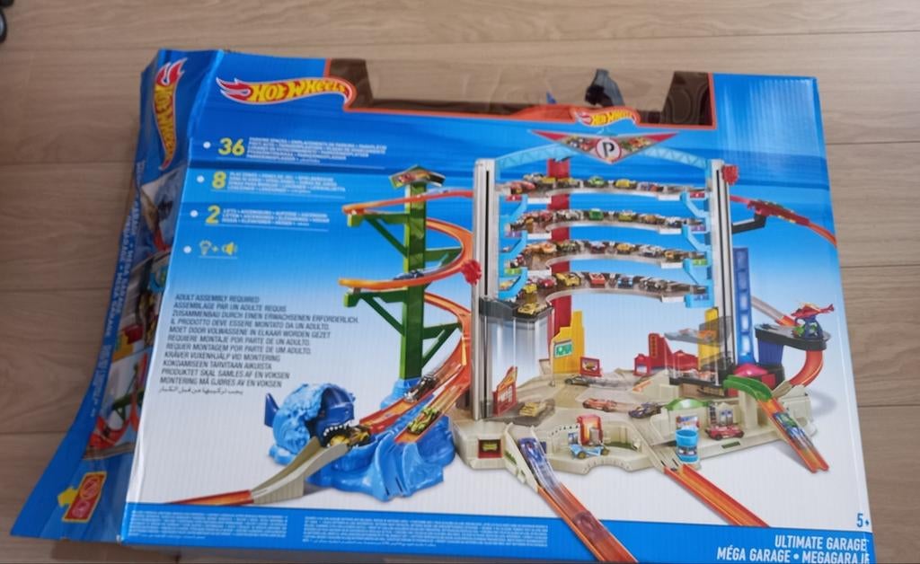 HotWheels ultimate garage, Ophalen of Verzenden, Zo goed als nieuw