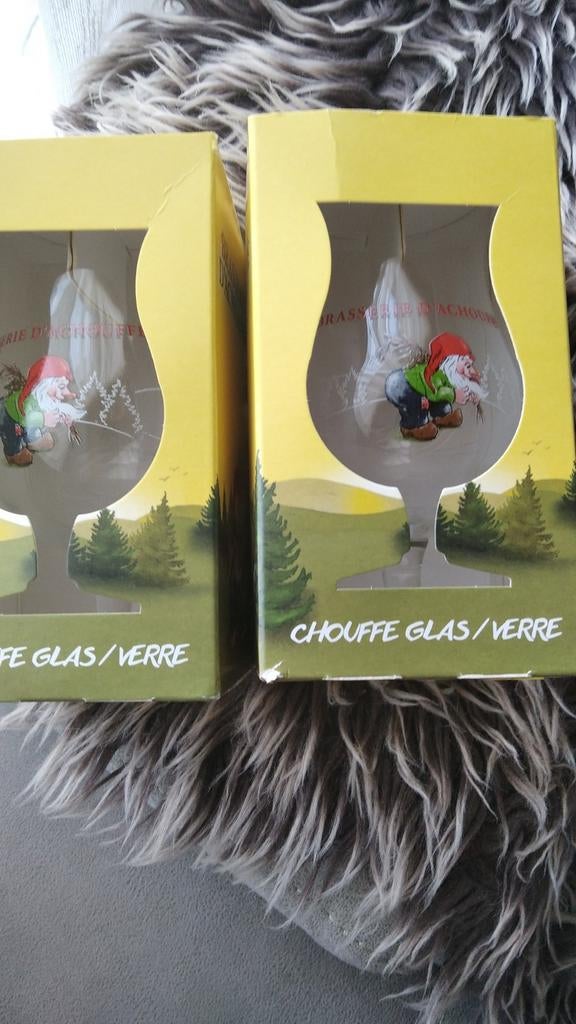 2 bierglazen La Chouffe, Ophalen of Verzenden