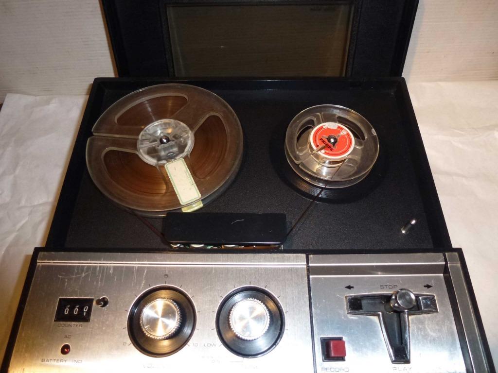enregistreur à bande "portatif"  SANYO MR-115E Vintage 1969, Enlèvement ou Envoi, Magnétophone