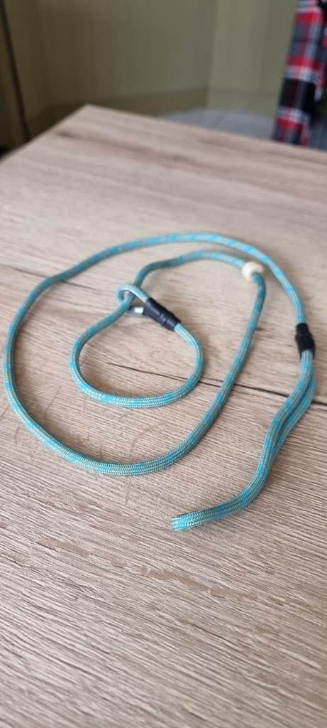 Hondenlijn Jachtlijn 130 cm lang, 0.8 dik, Dieren en Toebehoren, Ophalen of Verzenden, Zo goed als nieuw