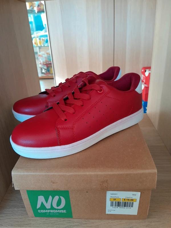 Rode schoenen imitatie leder, Ophalen, No Compromise, Jongen of Meisje, Schoenen