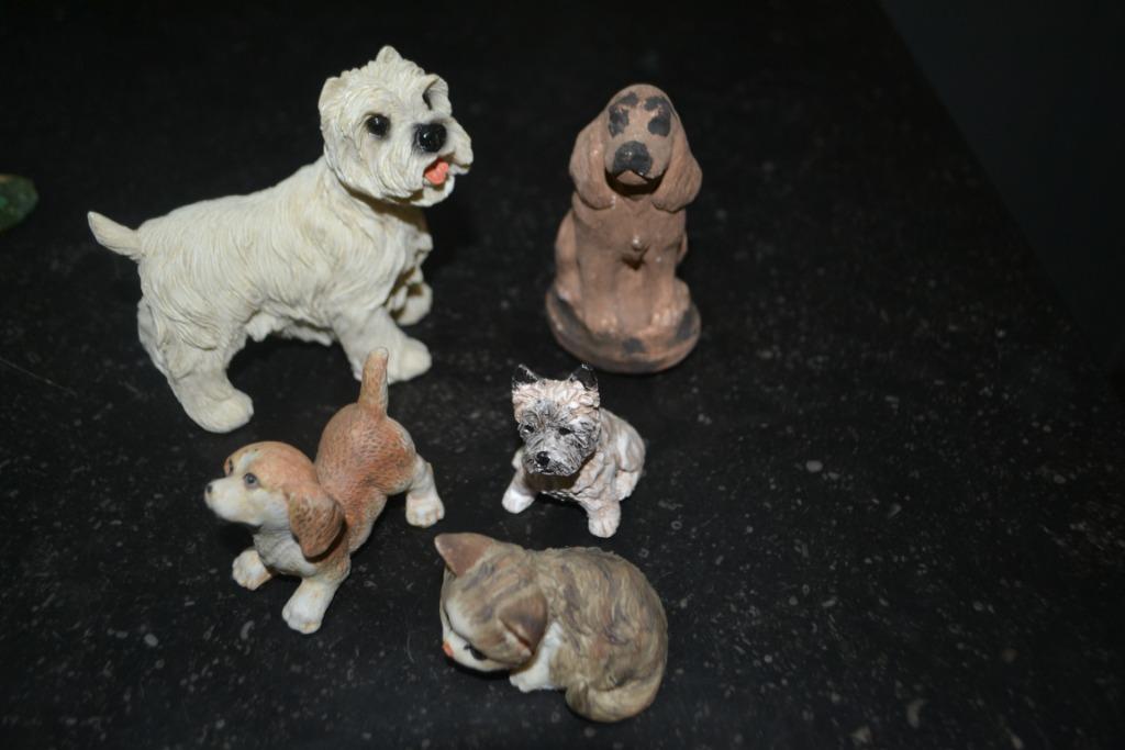 5 Figuurtjes beeldjes honden, poes - totaalprijs, Ophalen of Verzenden, Zo goed als nieuw, Dier