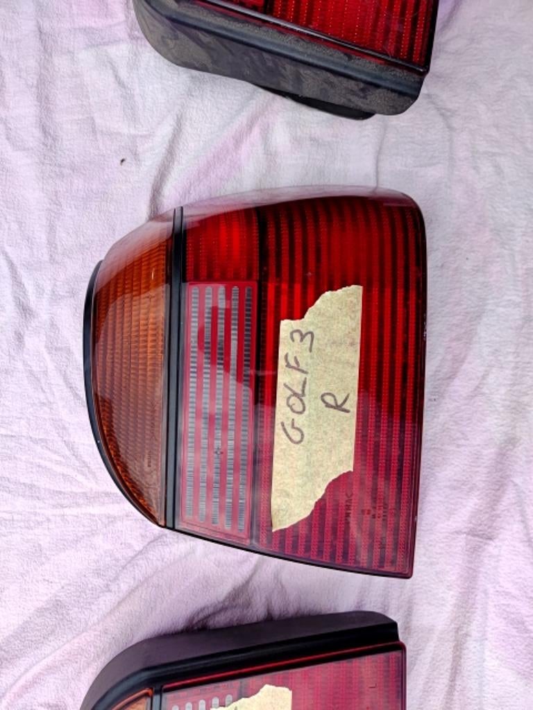 Volkswagen golf 3 achterlicht 1h6945112 1h6945111, Autos : Pièces & Accessoires, Enlèvement, Volkswagen