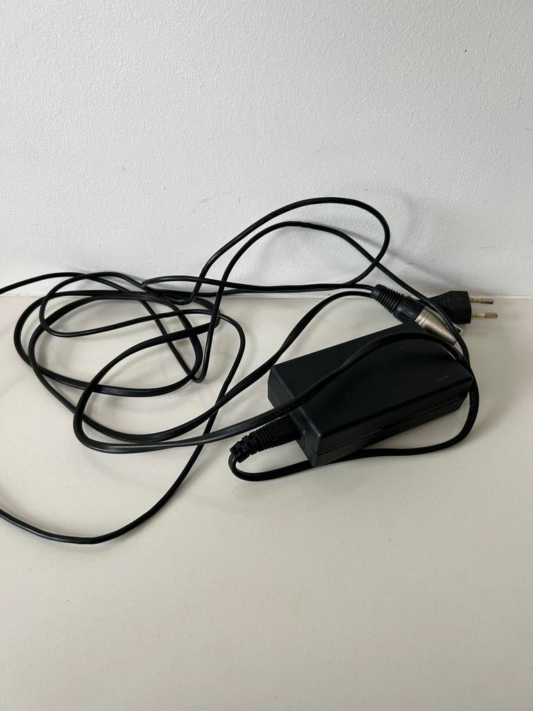 batterij oplader portable rolstoel/scootmobiel, Enlèvement ou Envoi, Utilisé, Autres marques