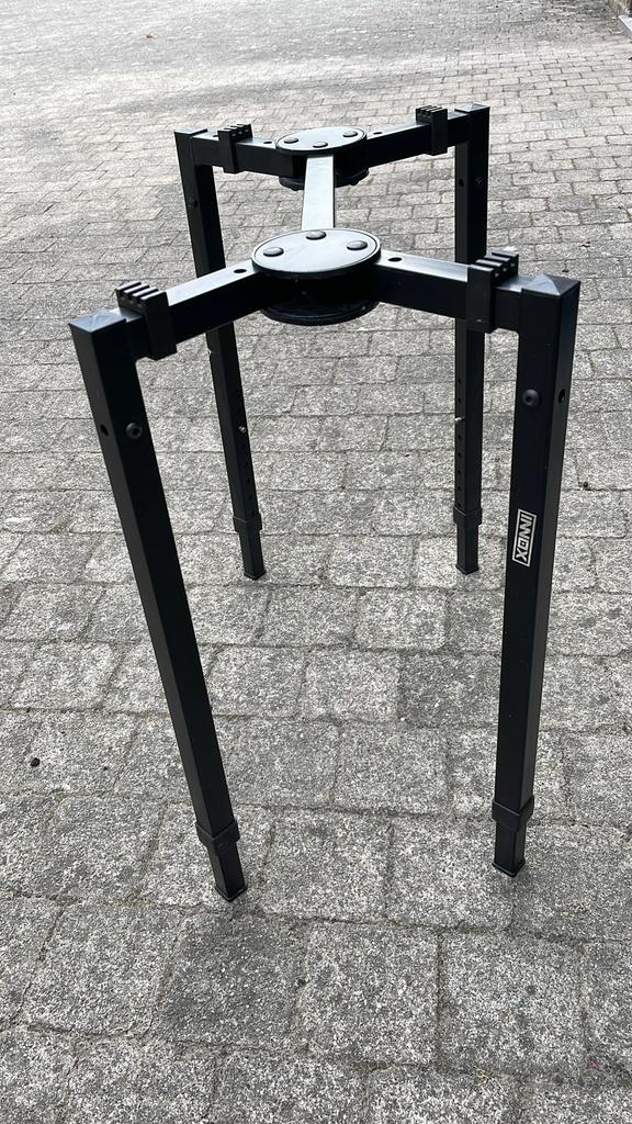 Innox INA WS 02 stand, Enlèvement, Comme neuf
