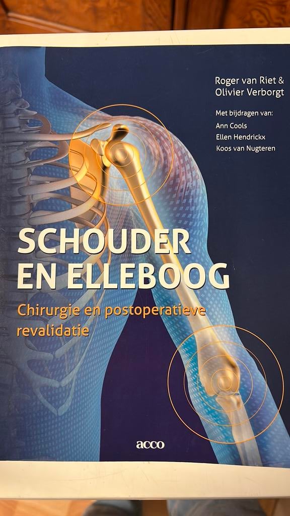 Olivier Verborgt - Schouder en elleboog, Boeken, Ophalen, Olivier Verborgt; Roger van Riet