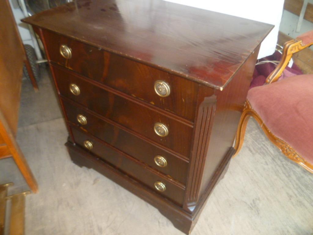 MACHONIEHOUTEN COMMODE, Enlèvement
