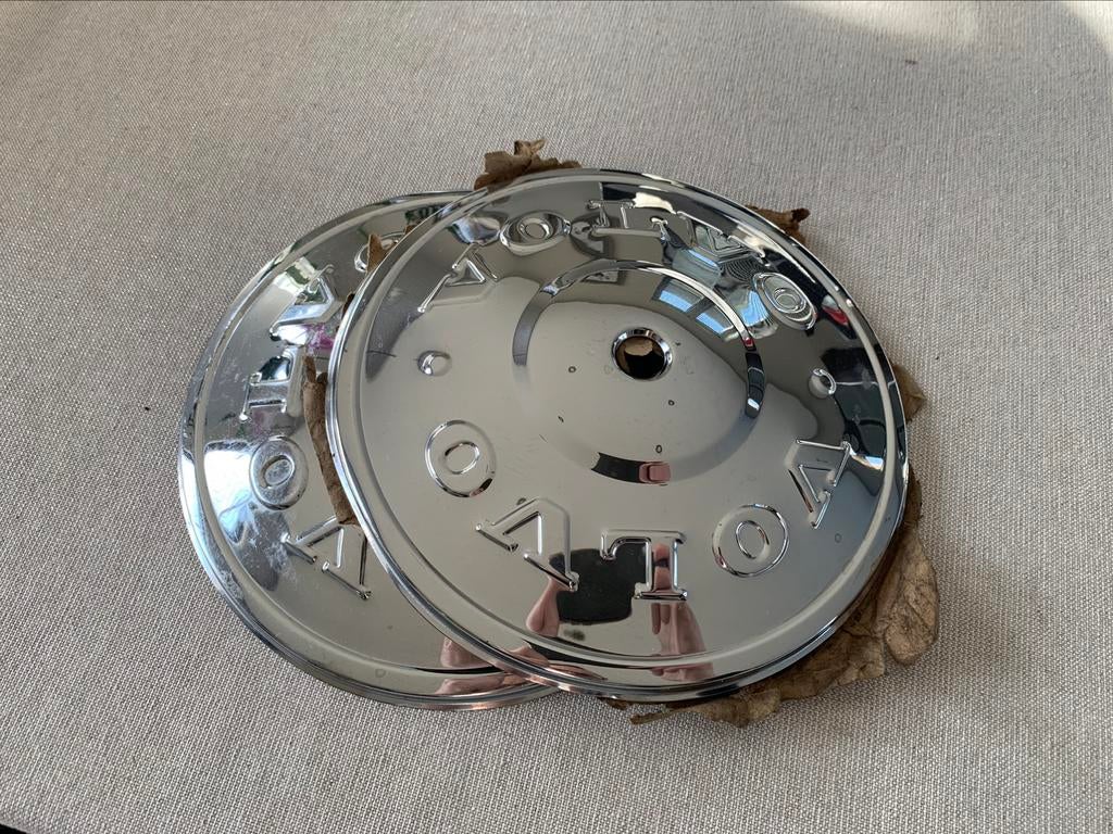 Enjoliveurs/disques Volvo voiture classique - 2 pièces, Autos : Pièces & Accessoires, Enlèvement ou Envoi, Neuf, Avant, Volvo