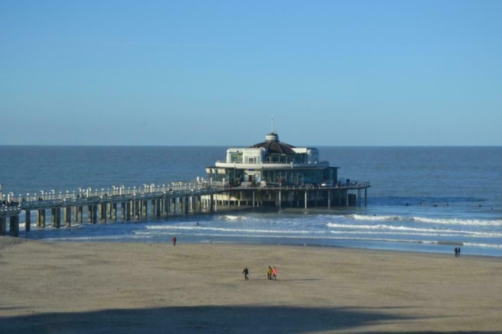 TE HUUR APPARTEMENT-ZEEZICHT-BLANKENBERGE SURFCLUB/DUINEN, 5 personen, Internet, 2 slaapkamers, Antwerpen of Vlaanderen