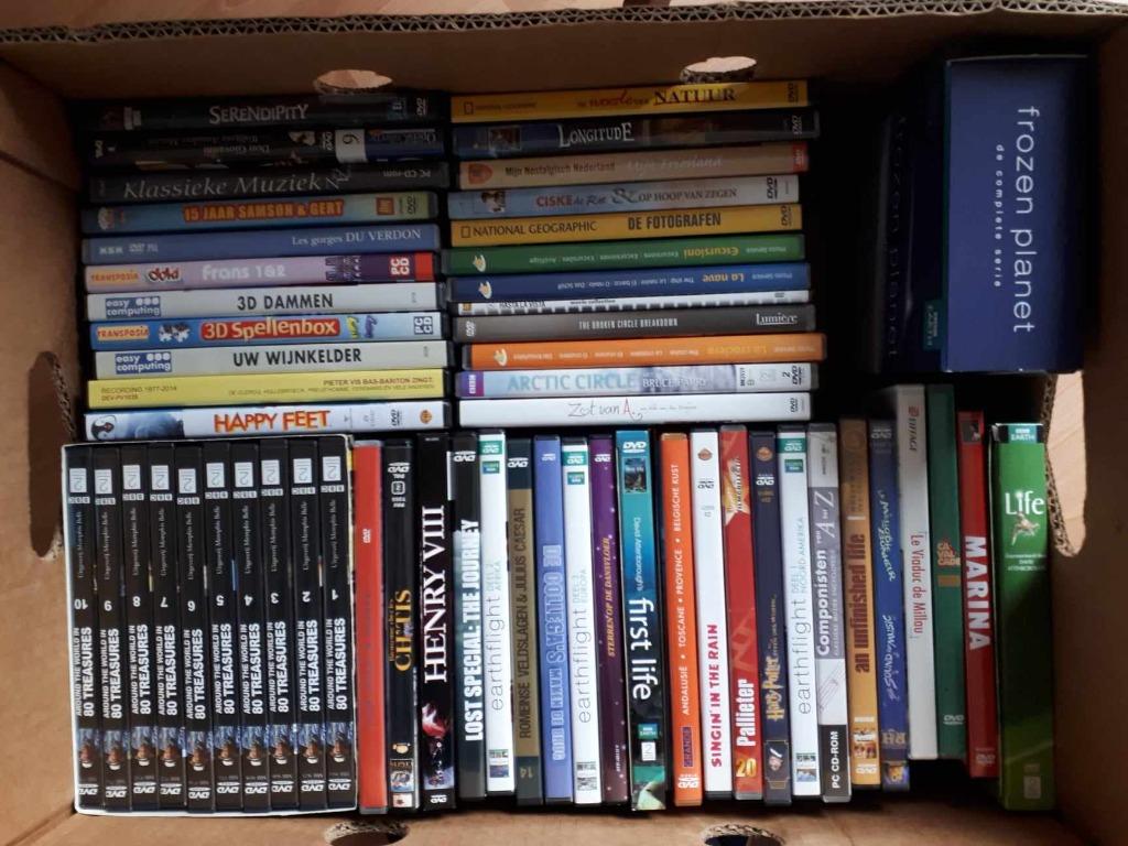 Grote doos dvd's, Ophalen, Zo goed als nieuw