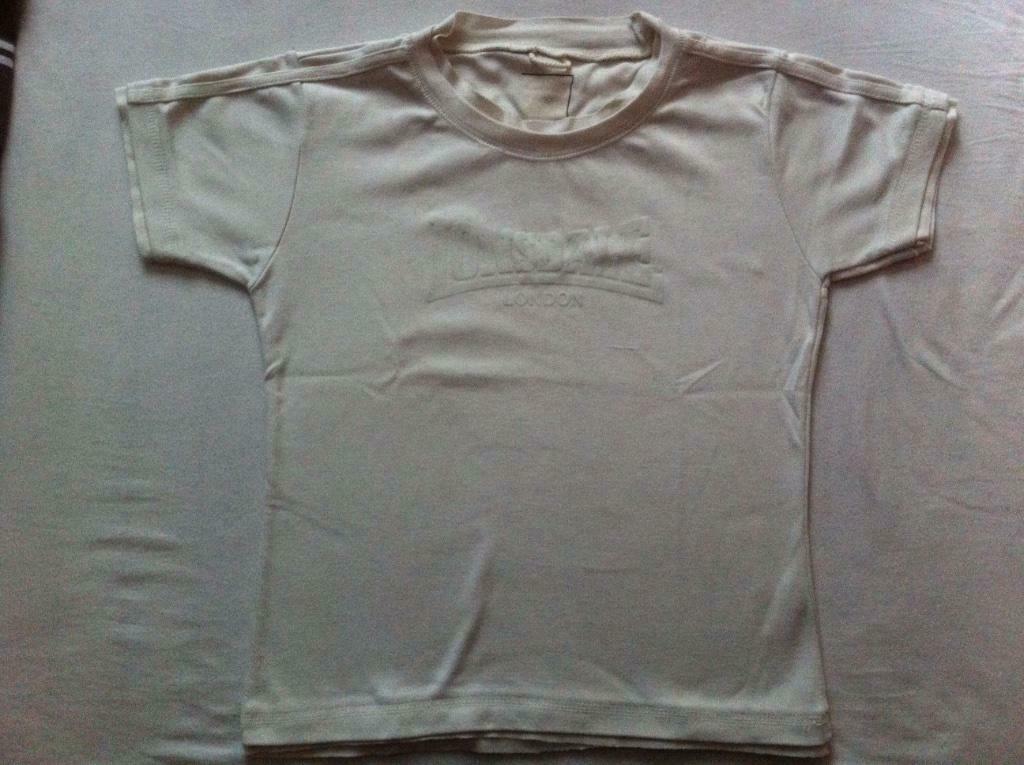 wit t-shirt Lonsdale maat S/M amper gedragen, Enlèvement ou Envoi, Comme neuf, Blanc, Manches courtes