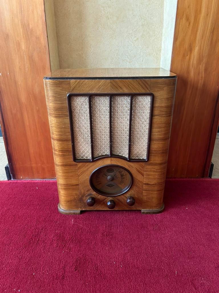 Vintage radio - SBR, Enlèvement