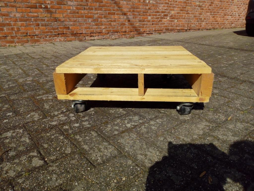 Tafeltje op wielen, Huis en Inrichting, Ophalen, Minder dan 45 cm, Vierkant, 55 tot 75 cm