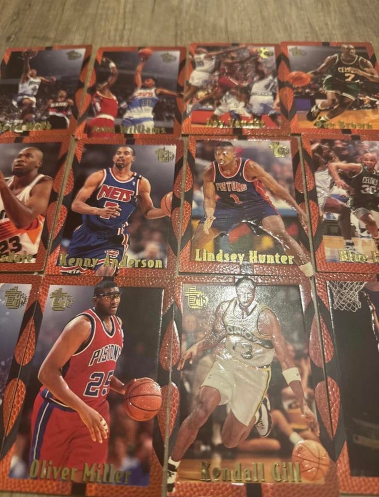 Carte NBA annee 90, Enlèvement ou Envoi, Comme neuf