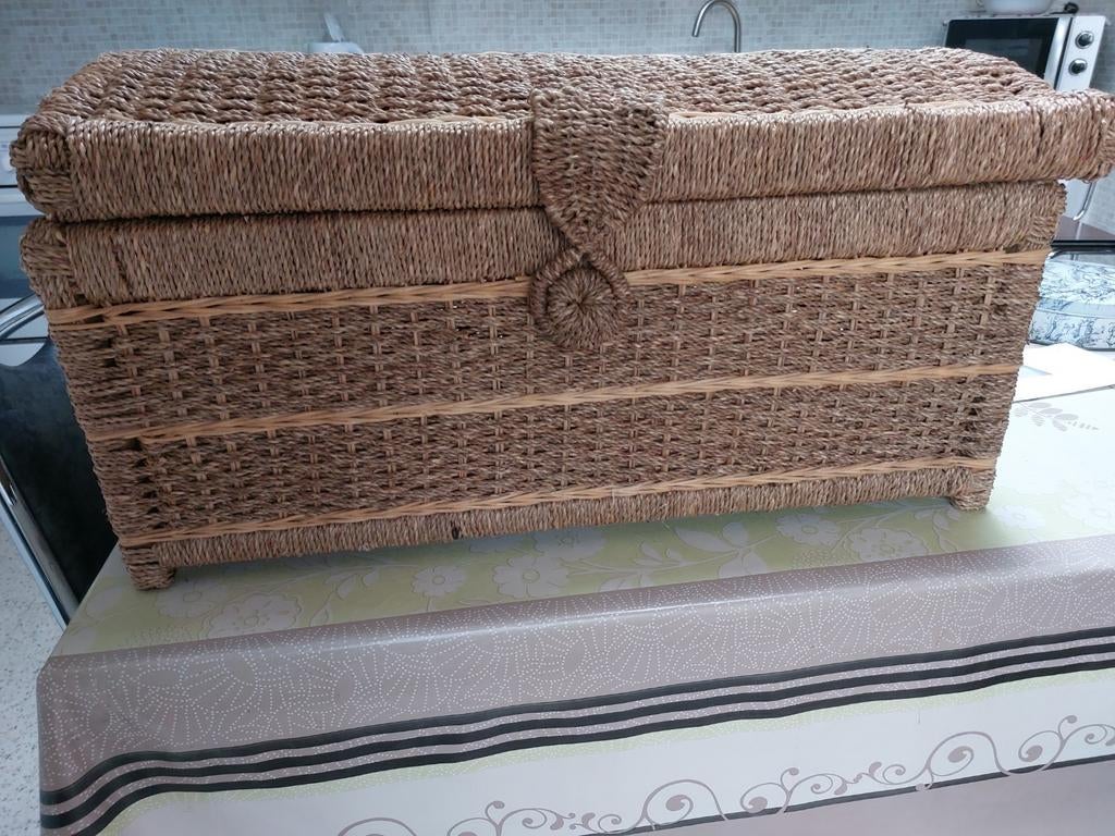 rotan /zeegras opberg koffer/ kist, Huis en Inrichting, Ophalen