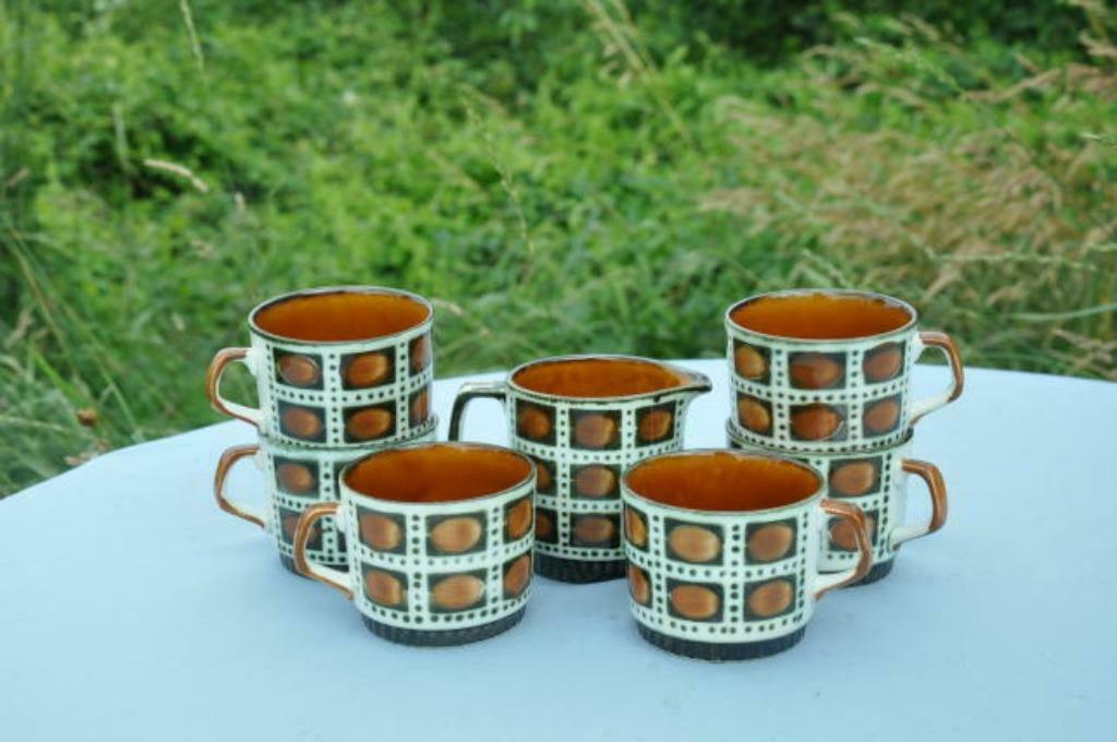 §  6 tasses a café  + pot au lait boch bernadette 1966, Antiek en Kunst, Ophalen of Verzenden