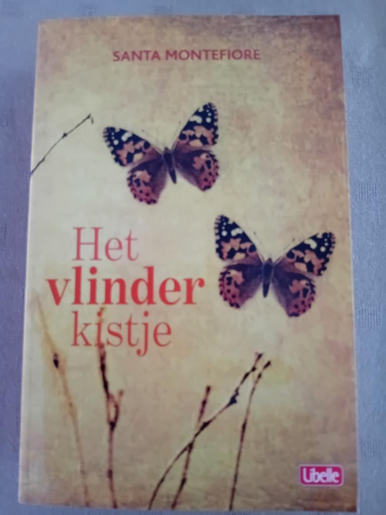 Santa Montefiore  - Het vlinderkistje, Ophalen of Verzenden, Zo goed als nieuw