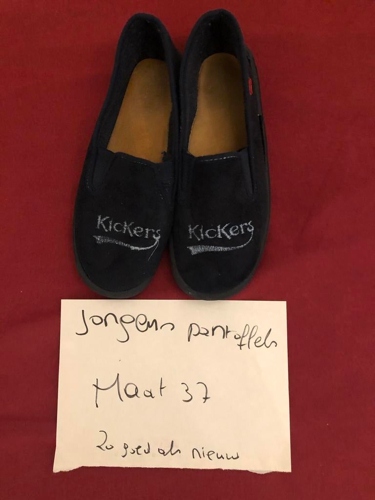 Kinderen pantoffels, Garçon, Kickers, Comme neuf, Enlèvement