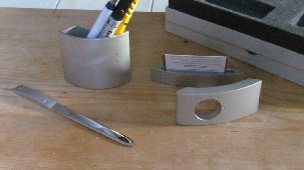 Bureau 4-delige gift set, nieuw in de doos!, Diversen, Bureau-accessoires, Nieuw, Ophalen of Verzenden