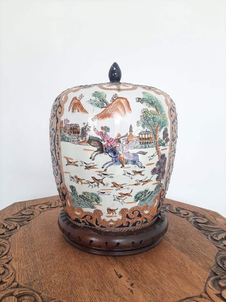 Pot à gingembre de 30 cm de haut sur socle en bois, Enlèvement