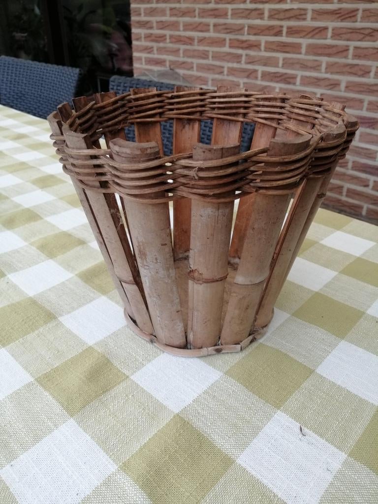 Bamboe bloempot, Ophalen