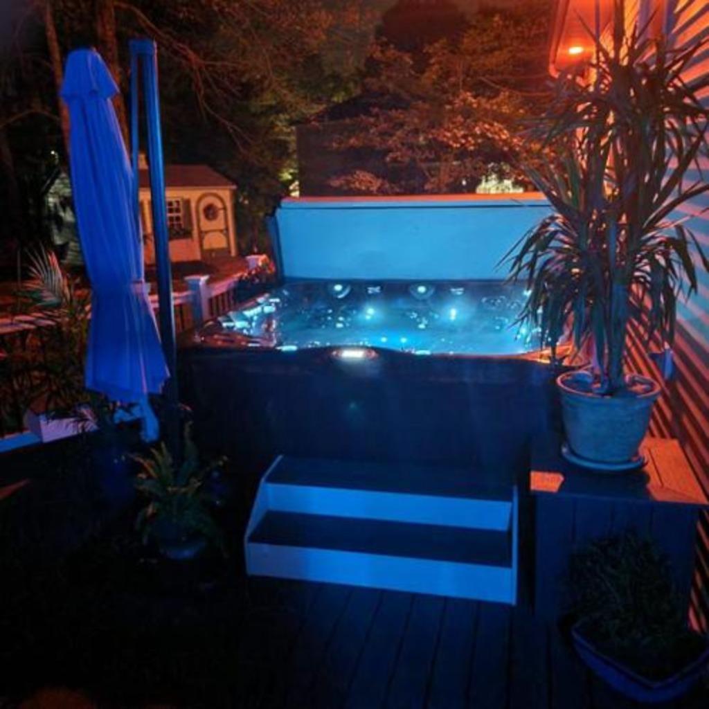 Krachtpatser🔥jacuzzi  met 120jet 5 POMPEN+ warmtepomp, Ophalen, Nieuw