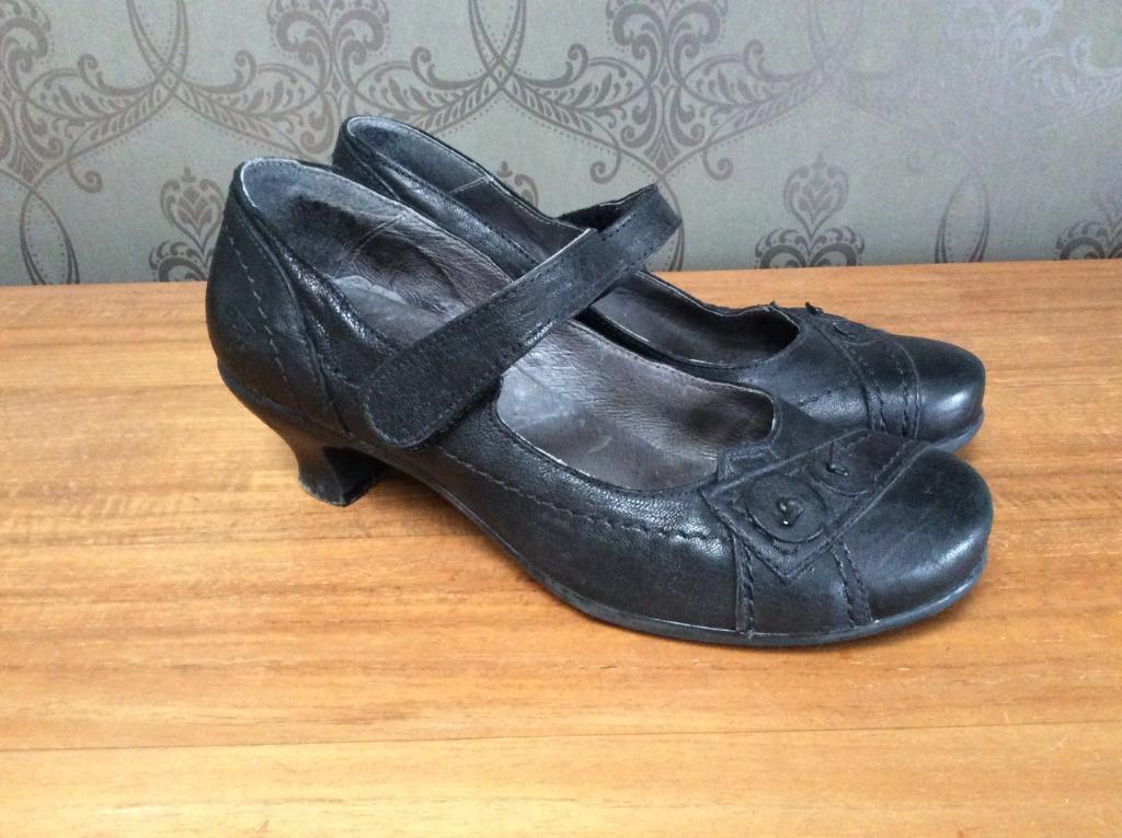 Brako schoenen 38, Kleding | Dames, Schoenen met lage hakken, Zwart, Ophalen of Verzenden, Zo goed als nieuw