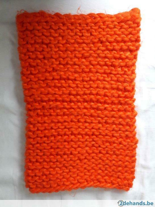 Oranje sjaal "Pieces", Sjaal