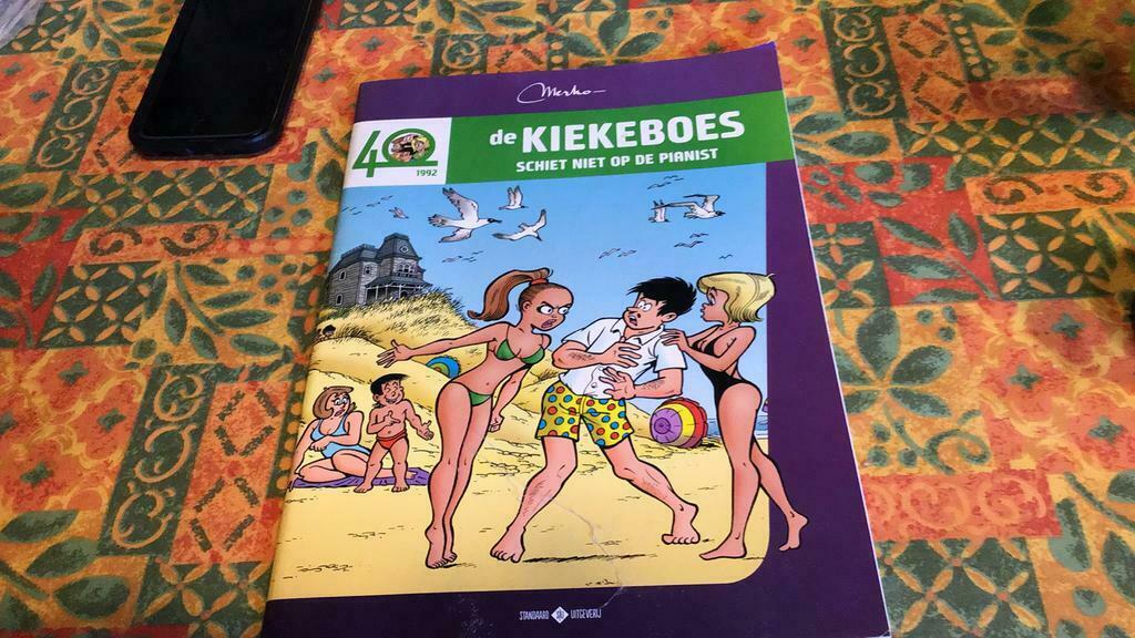 De kiekeboes (r), Eén stripboek, Ophalen of Verzenden, Zo goed als nieuw, Merho