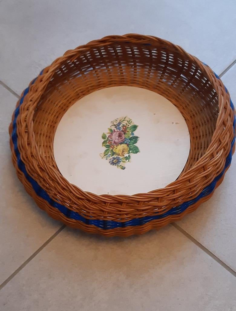 mand rond 26cm diameter 7cm.hoogte, Ophalen of Verzenden, Rond, Riet, Mand