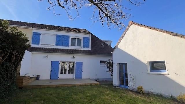 Huis in de buurt van de zee, Immo, 200 tot 500 m², France, 3 kamers, 90 m²
