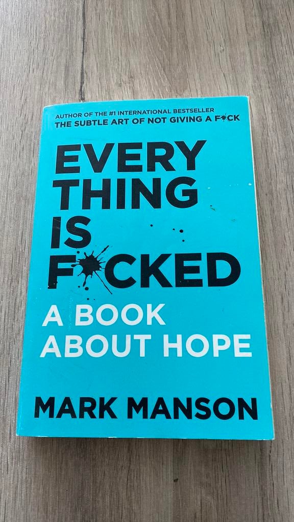 Everything is fucked, Boeken, Ophalen, Zo goed als nieuw