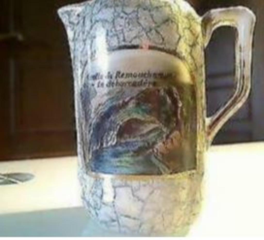 Ancien petit pot à lait, Enlèvement ou Envoi