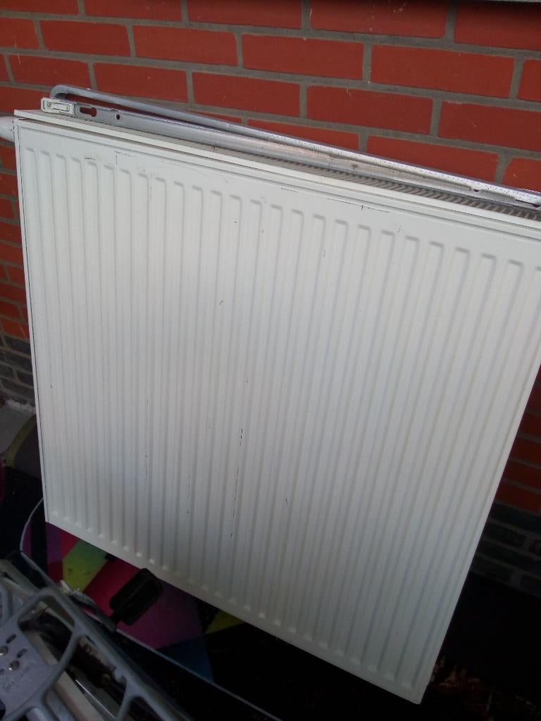 radiator, Comme neuf, Enlèvement, 80 cm ou plus, Radiateur