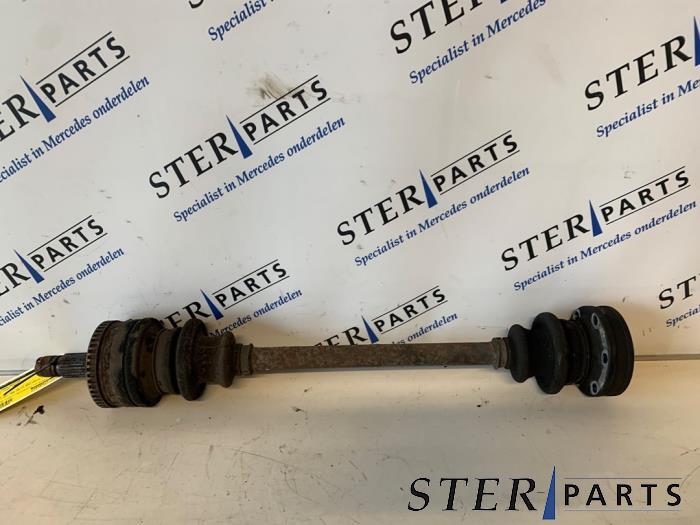 Arbre de transmission arrière gauche d'un Mercedes SLK, Enlèvement ou Envoi, 3 mois de garantie, Utilisé, Mercedes-Benz