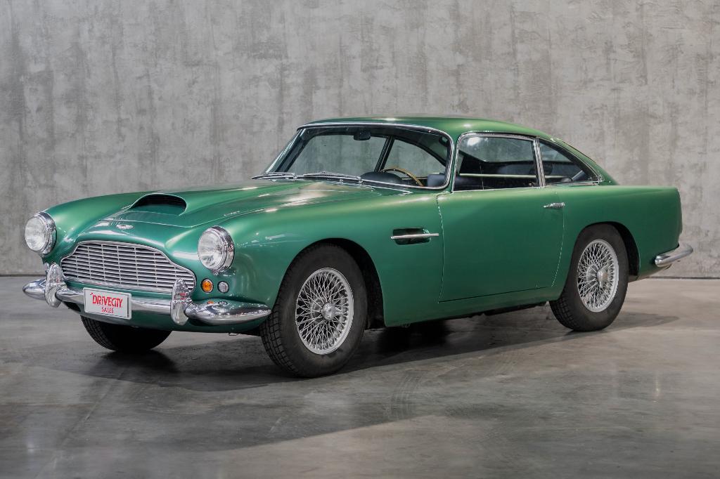 Aston Martin DB4-serie 2 uit 1960, Auto's, Aston Martin, Leder, Bedrijf, Handgeschakeld, 2 deurs