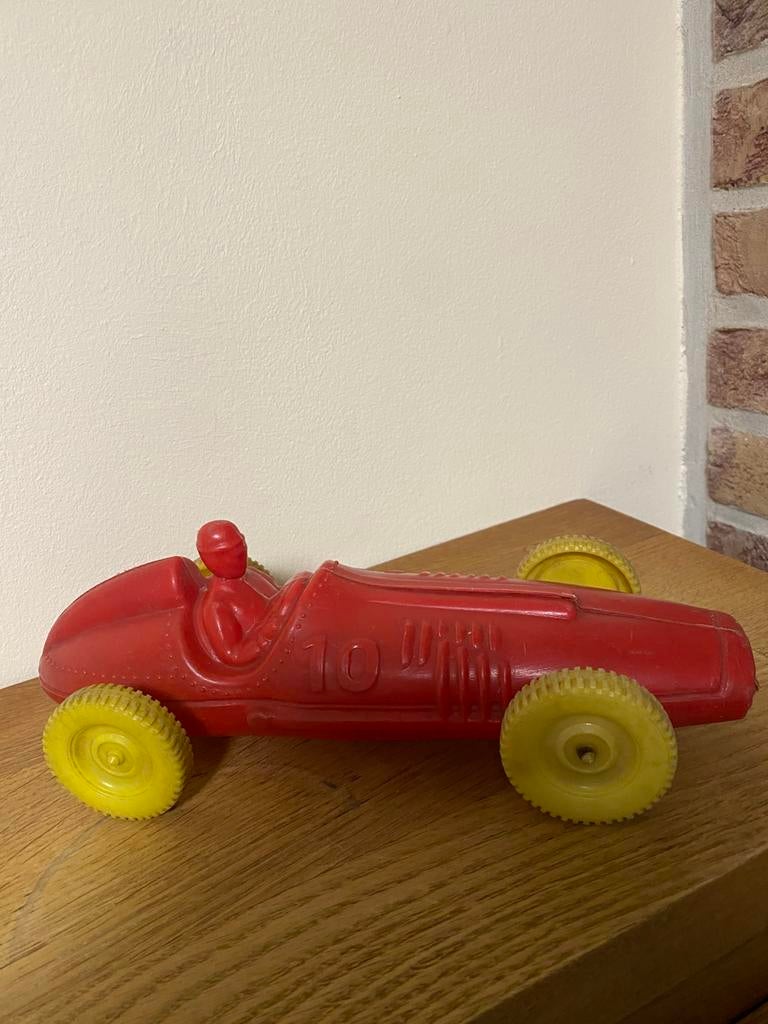 Ancienne petite voiture sport made in France, Enlèvement ou Envoi