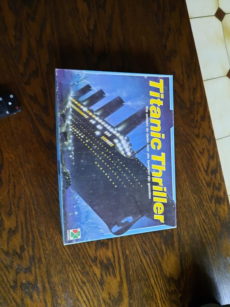 Gezelschap spel  titanic thriller, Ophalen